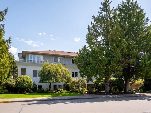 #304 - 9993 Fourth St #304, Sidney BC V8L 2Z6 - 2 bed, 2.0 bath in Sidney