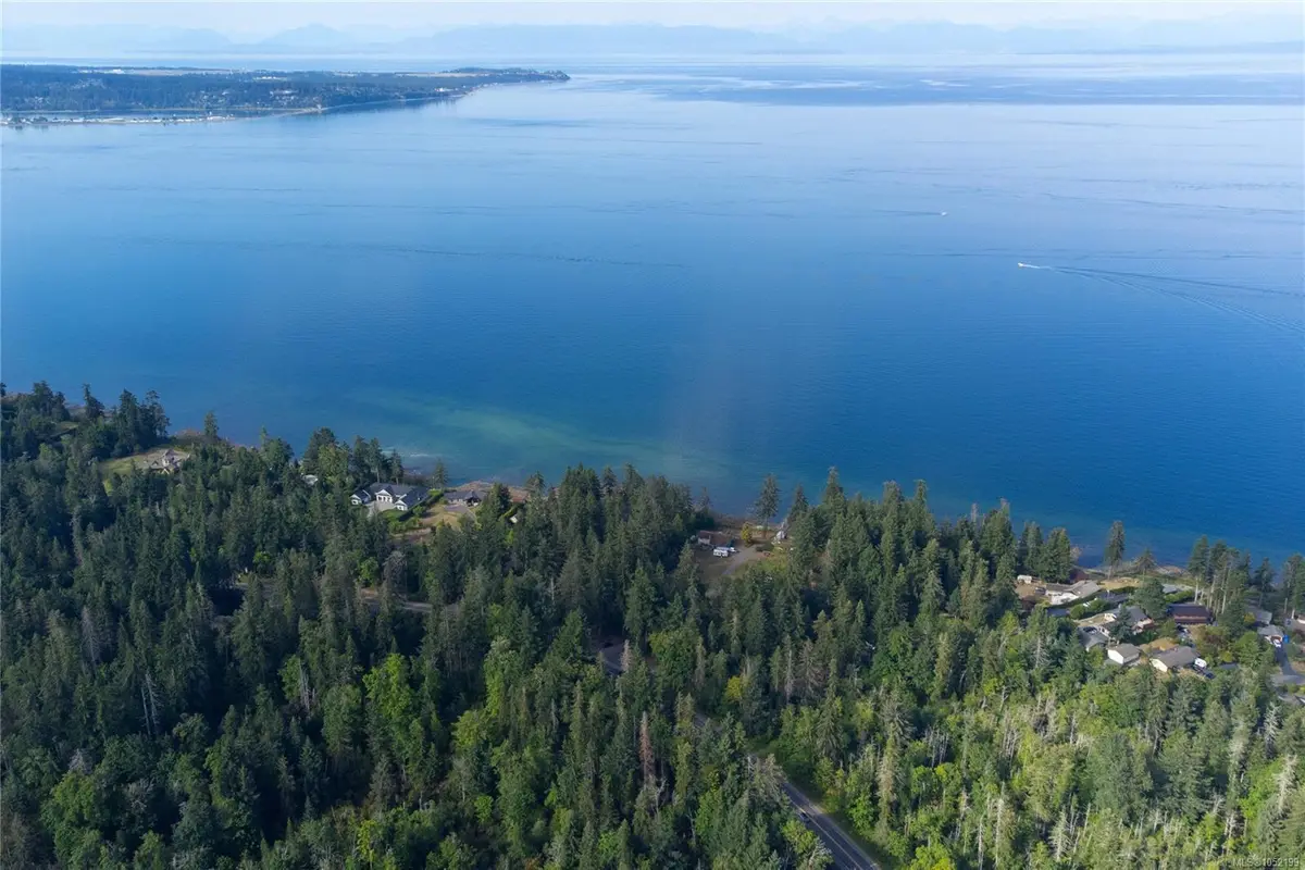 Lot 1 - 4472 Island Hwy S Lot 1, Royston BC V9N 9T1