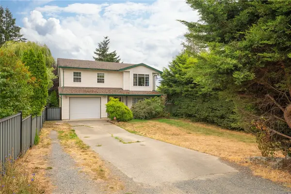 640 Railway Ave, Nanaimo BC V9R 4K9 - 4 bed, 3 bath property for sale in Nanaimo