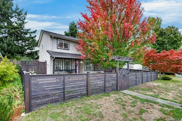 1286 Noel Ave, Comox BC V9M 4A3 - 3 bed, 2.0 bath in Comox