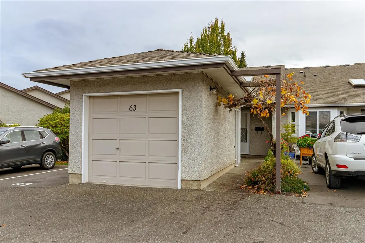 #63 - 2070 Amelia Ave #63, Sidney BC V8L 4X6