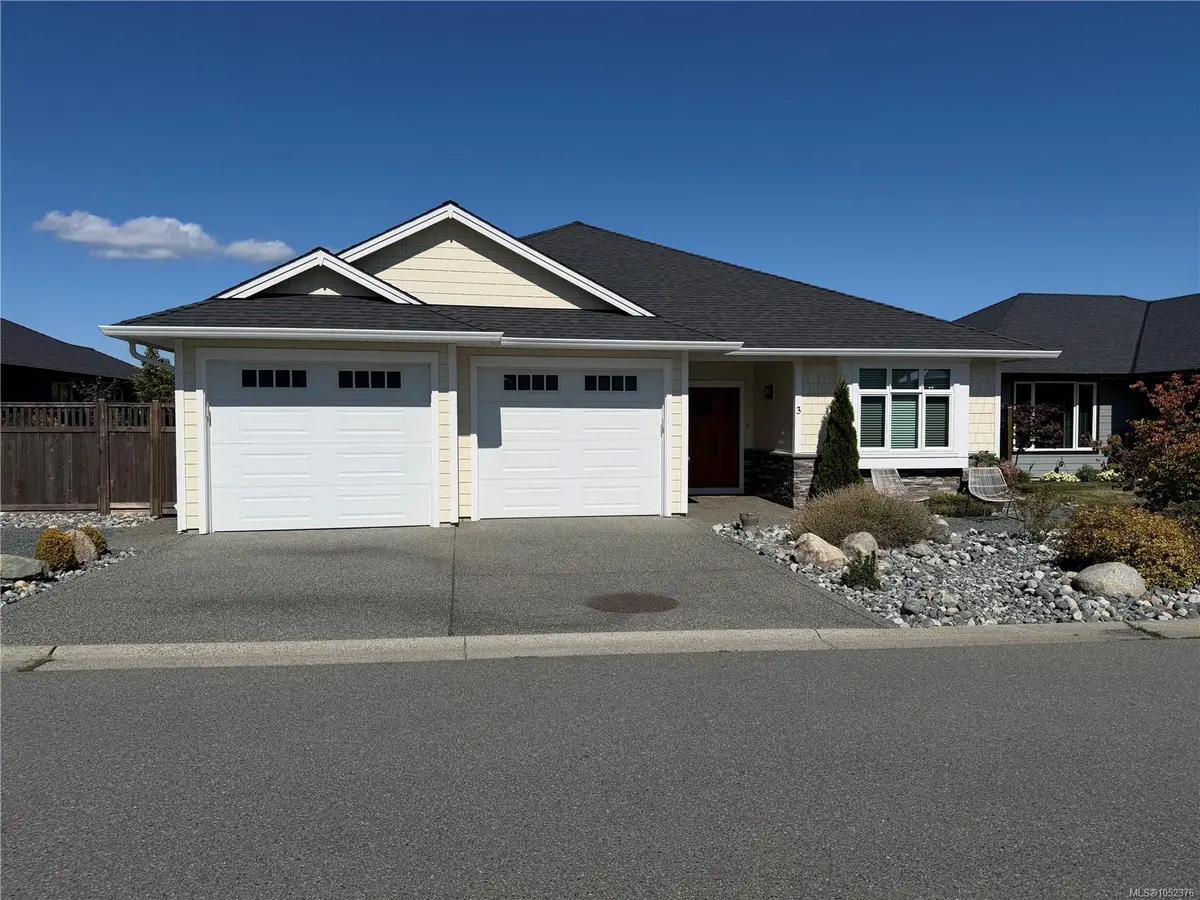 #3 - 720 Russell Rd #3, Ladysmith BC V9G 1W4