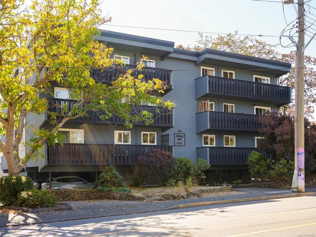 #201 - 1215 Bay St #201, Victoria BC V8T 1S7