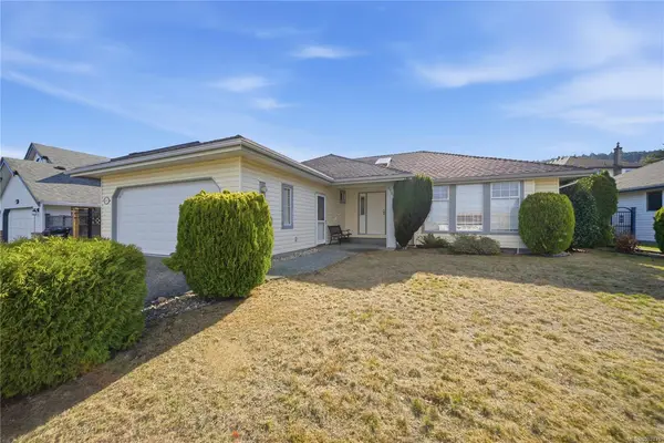 5185 Coach House Dr, Nanaimo BC V9V 1H4 - 3 bed, 2.0 bath in Nanaimo