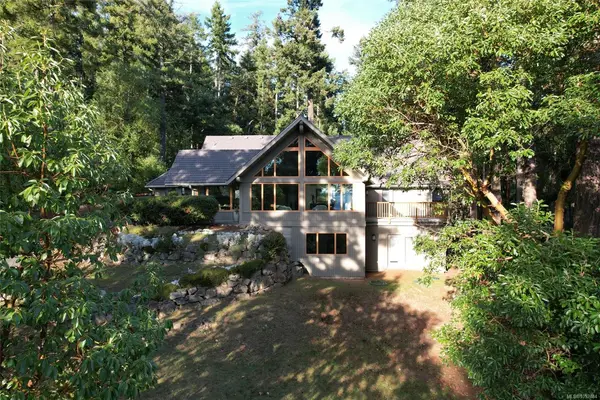 154 Cormorant Cres, Salt Spring BC V8K 1G8 - 3 bed, 3 bath property for sale in Salt Spring