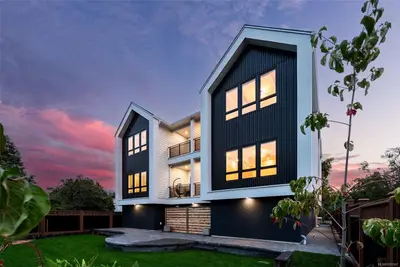 #4 - 1434 Brooke St #4, Victoria BC V8S 1M3