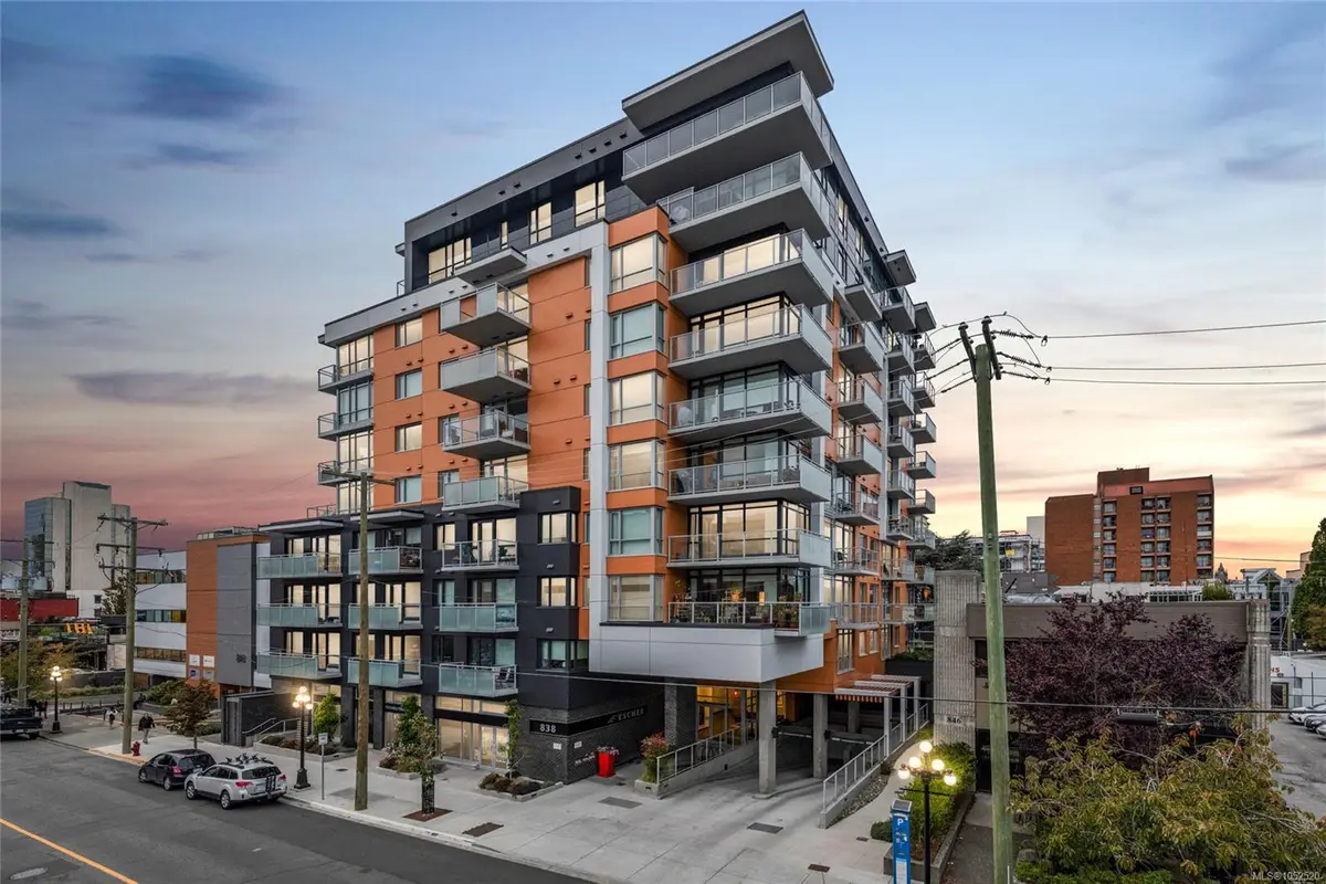 #608 - 838 Broughton St #608, Victoria BC V8W 1E4