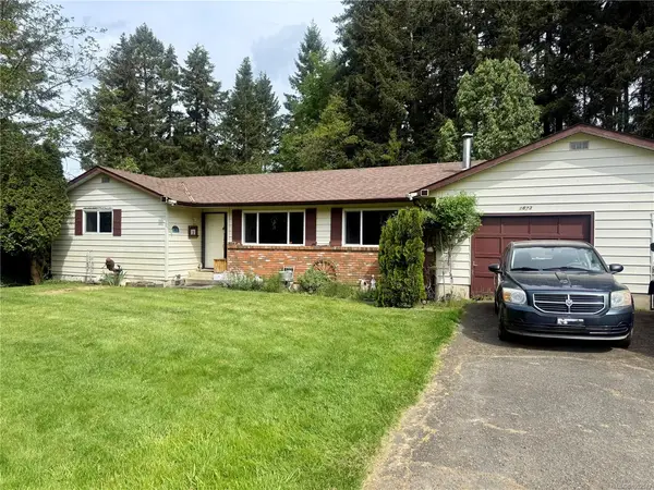 1673 Northwest Bay Rd, Nanoose Bay BC V9P 9C4 - 3 bed, 2 bath property for sale in Nanoose Bay