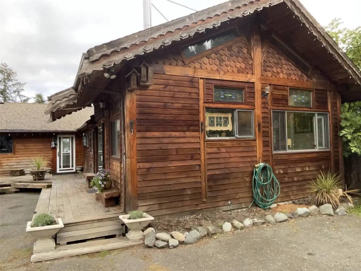 3875 Rumble Rd, Ladysmith BC V9G 1Z3