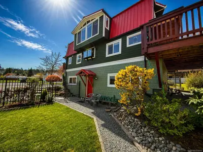 1547 Joan Ave, Crofton BC V0R 1R0