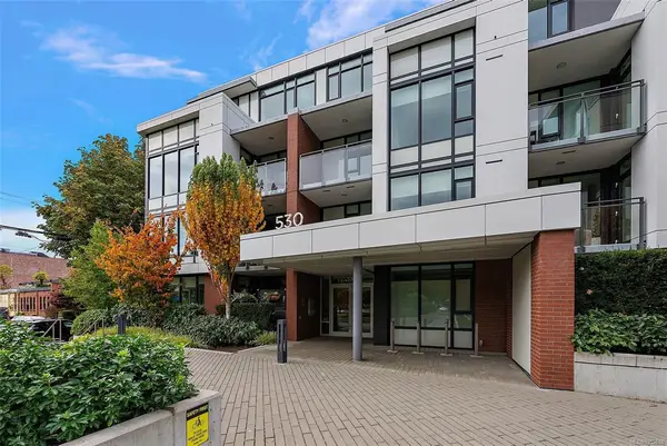 #118 - 530 Michigan St #118, Victoria BC V8V 0G2 - 1 bed, 1 bath property for sale in Victoria