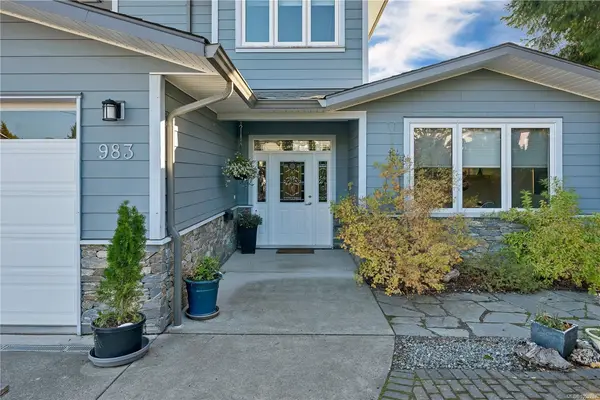 983 Alder St S, Campbell River BC V9W 1Z6 - 4 bed, 3.0 bath in Campbell River
