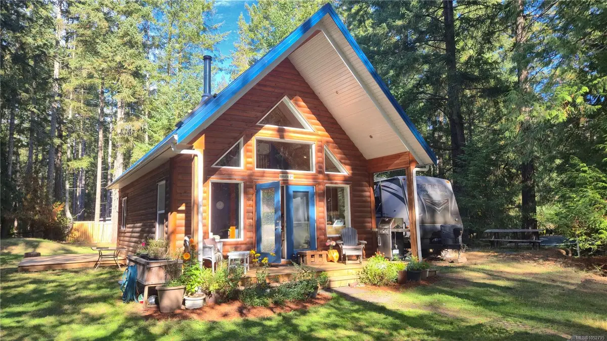 434 Dunshire Dr, Gabriola Island BC V0R 1X2