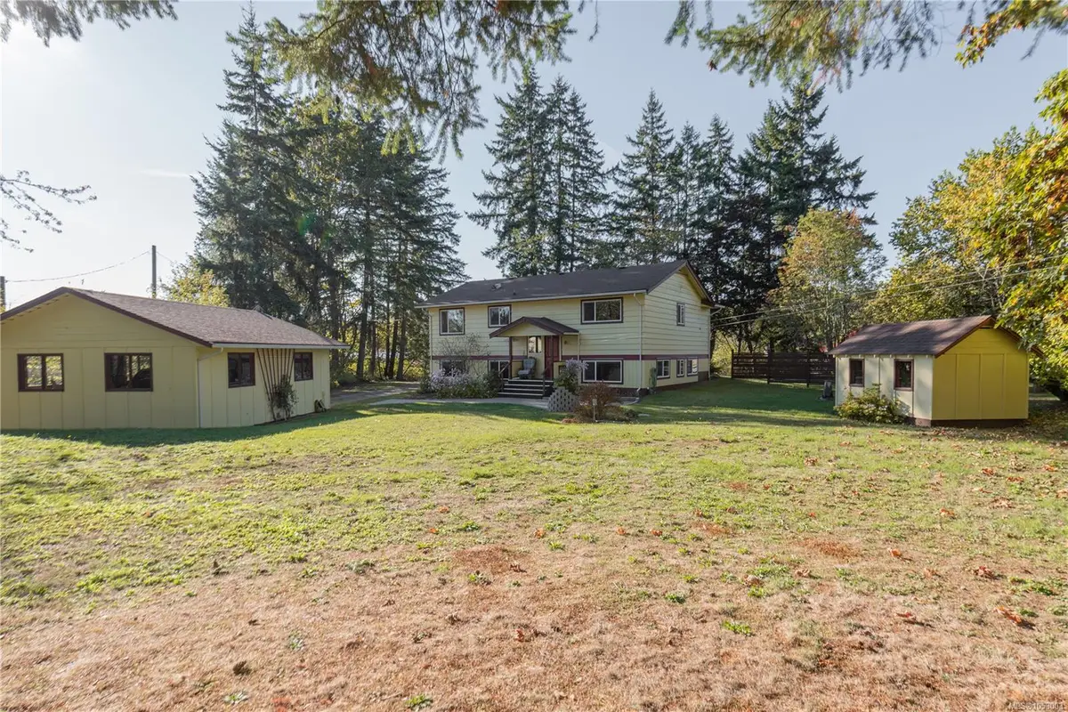 6381 Somenos Rd, Duncan BC V9L 4G1