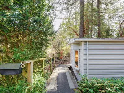 #8 - 2500 Florence Lake Rd #8, Langford BC V9B 4H2