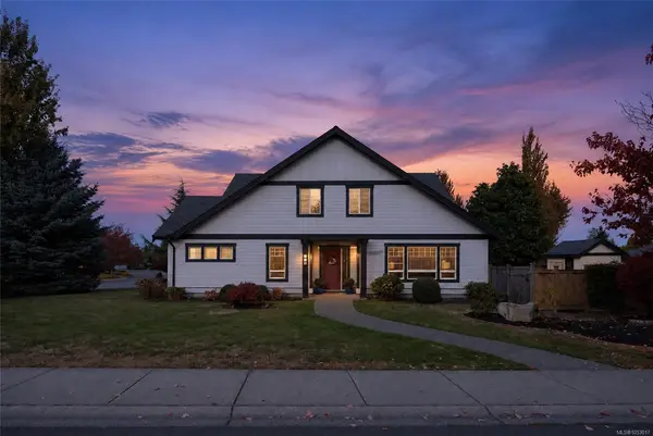 294 Crabapple Cres, Parksville BC V9P 2R9 - 3 bed, 3.0 bath in Parksville