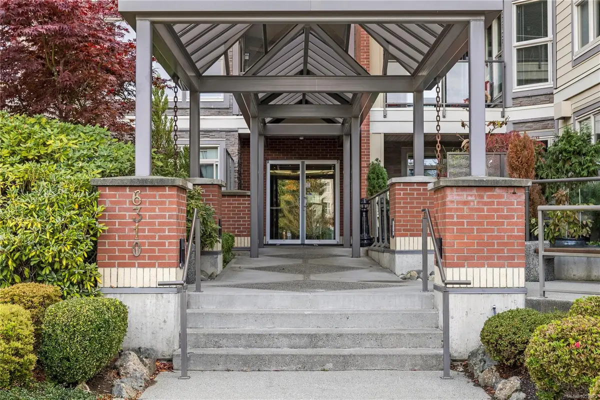 #114 - 6310 McRobb Ave #114, Nanaimo BC V9V 1W8