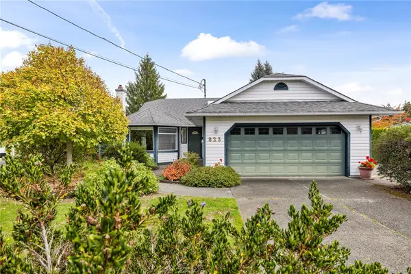 823 Yambury Rd, Qualicum Beach BC V9K 2K8 - 3 bed, 2.0 bath in Qualicum Beach