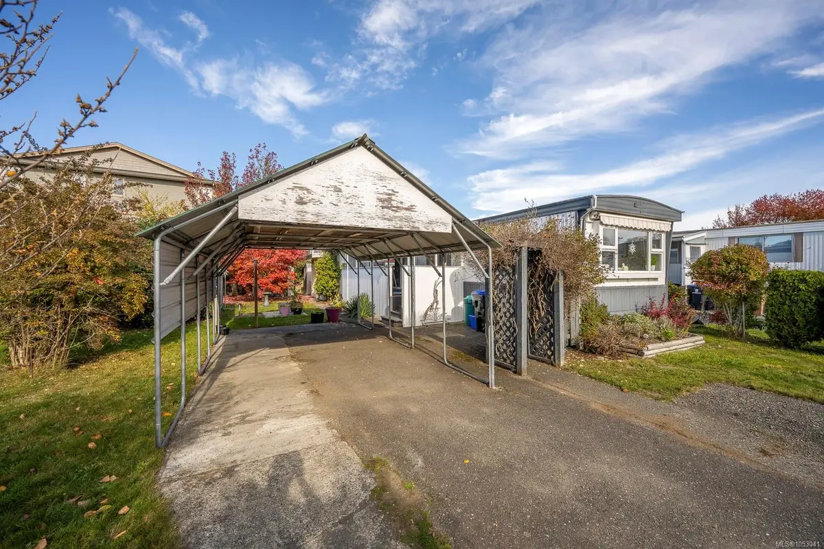 #7 - 2625 Mansfield Dr #7, Courtenay BC V9N 2M2
