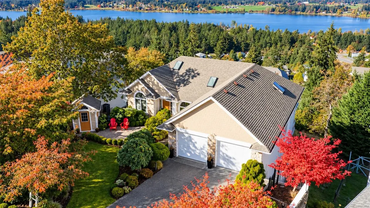 6097 Chippewa Rd, Duncan BC V9L 5P6