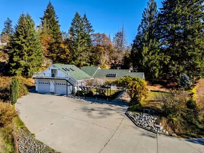 1470 Raines Rd, Nanaimo BC V9X 1L3