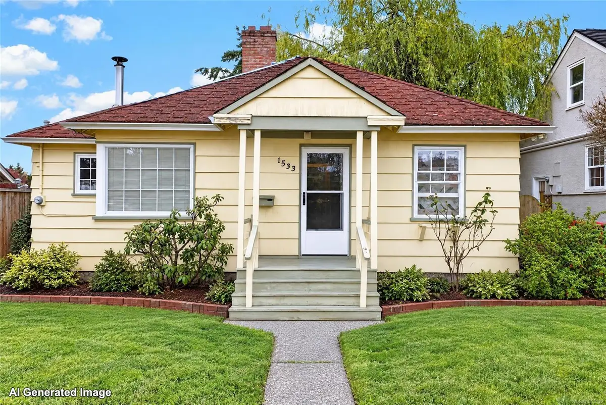 1533 Oakland Ave, Victoria BC V8T 2L1