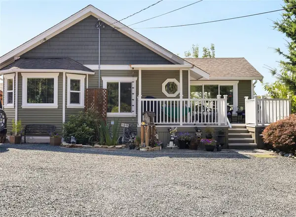 1988 Maple Bay Rd, Duncan BC V9L 5M3 - 4 bed, 4 bath property for sale in Duncan