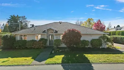 10232 Resthaven Dr, Sidney BC V8L 3H1