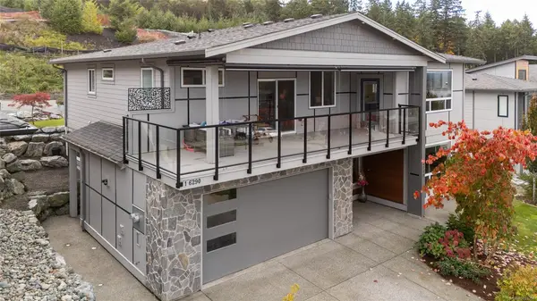 6290 Highwood Dr, Duncan BC V9L 5R3 - 5 bed, 4.0 bath in Duncan