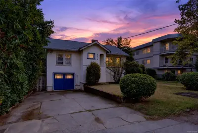 3219 RUTLEDGE St, Saanich BC V8X 1N6