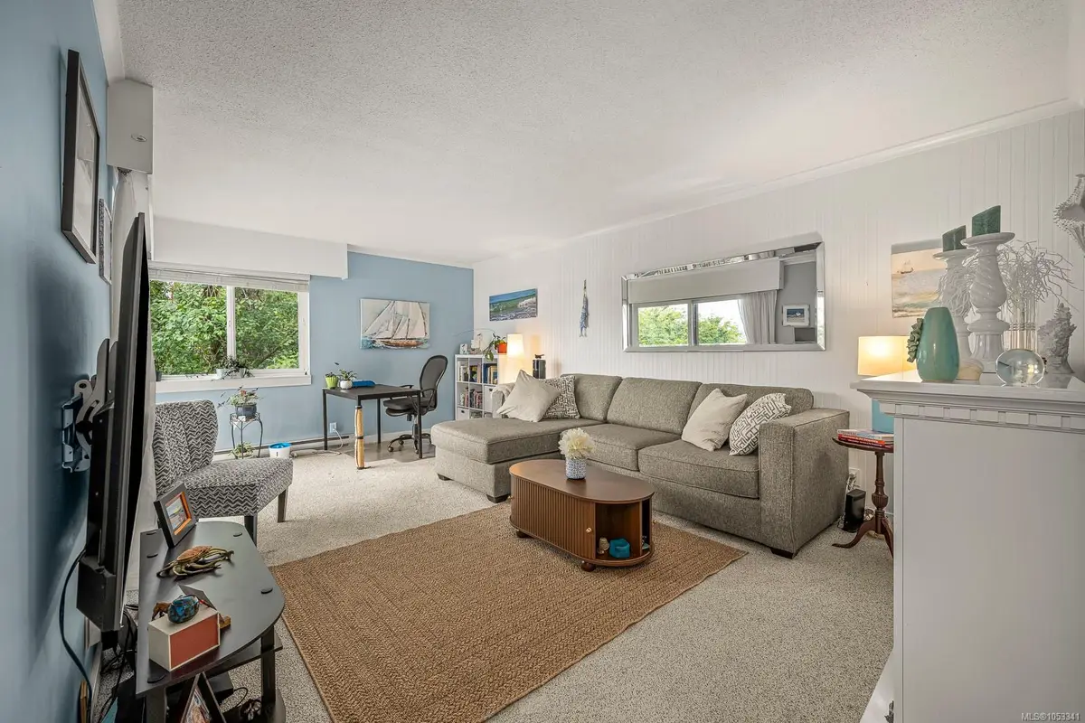 #206 - 615 Alder St #206, Campbell River BC V9W 2P3
