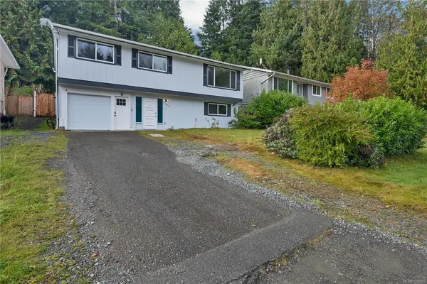 7810 Daphne Ave, Port Hardy BC V0N 2P0 - 3 bed, 2.0 bath in Port Hardy