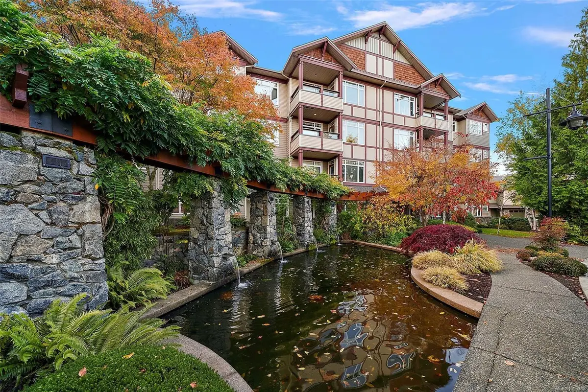 #308E - 1115 Craigflower Rd #308E, Esquimalt BC V9A 7R1