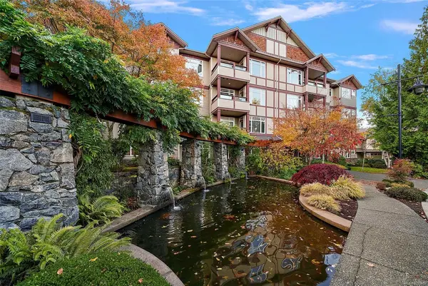 #308E - 1115 Craigflower Rd #308E, Esquimalt BC V9A 7R1 - 2 bed, 2.0 bath in Esquimalt