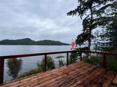 View 16