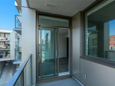 View 16