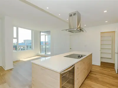 View 10
