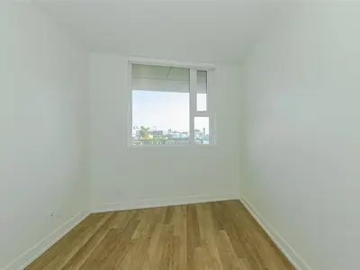 View 18