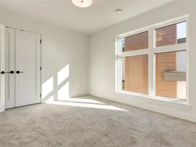 View 25