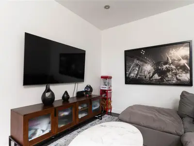 View 10