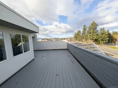 View 16