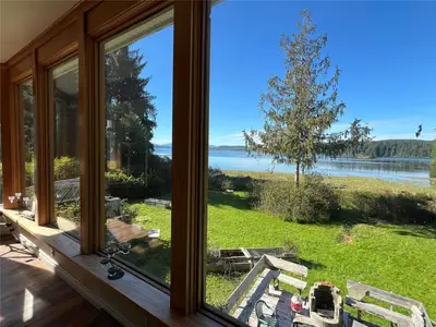 View 16