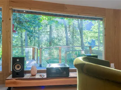 View 16