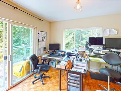 View 10