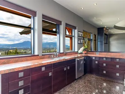 View 24