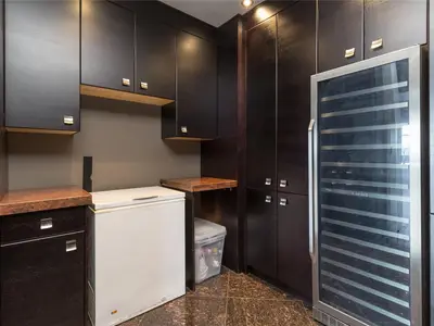 View 25