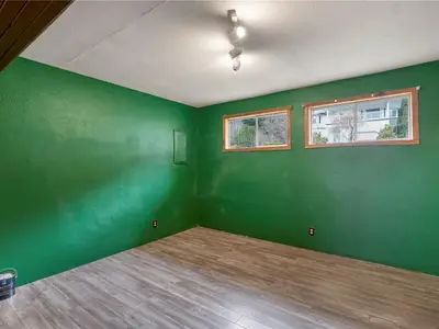 View 24