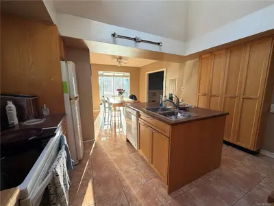 View 16