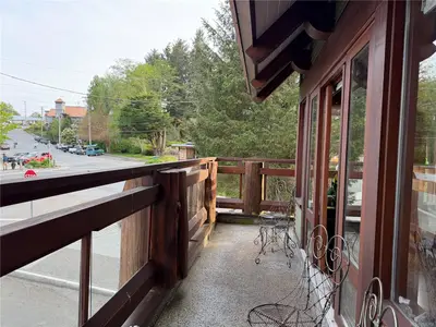 View 16