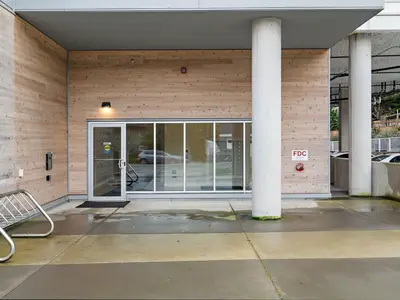 View 25
